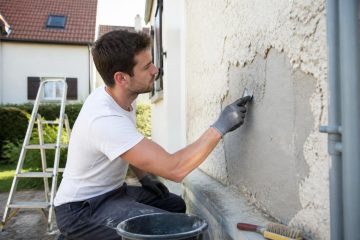 découvrez comment gratter le crépis extérieur facilement grâce à ce guide complet destiné aux débutants, pour un mur propre et prêt à être rénové.