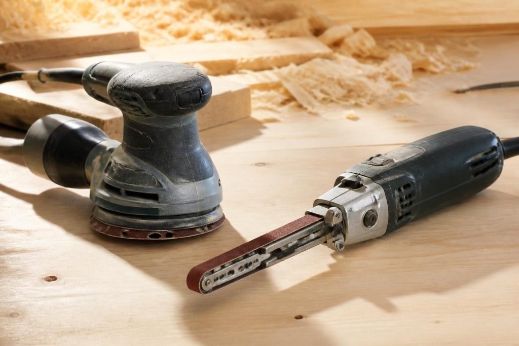 découvrez les différences entre une ponceuse lime et une ponceuse classique pour choisir l'outil adapté à vos travaux de ponçage et de finition.
